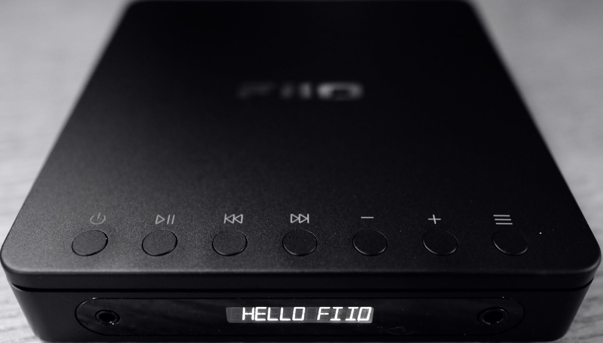 Cover Image FiiO DM13 Portable CD Player Review